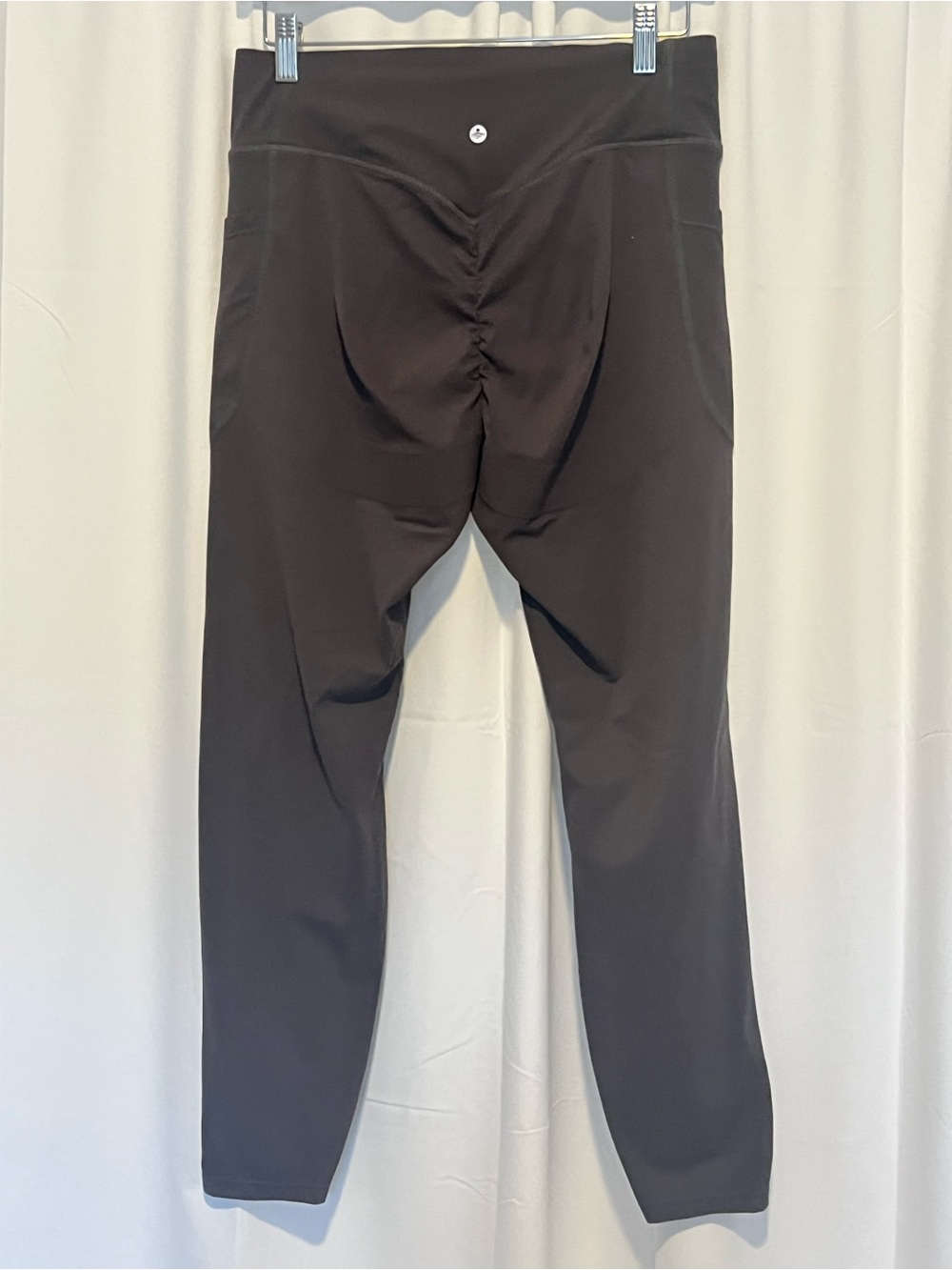 Halara UltraSculpt™ High Waisted Butt Lifting Tummy Control Leggings Sz Large - Picture 6 of 8